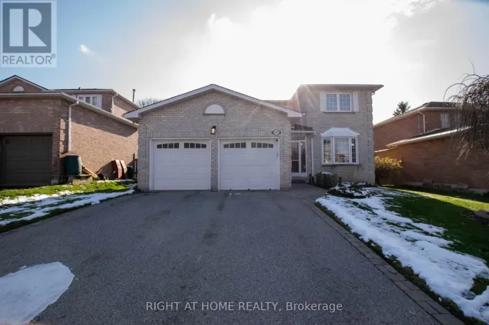 832 LESLIE VALLEY DRIVE, Newmarket