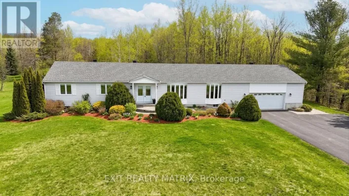 8329 RODNEY FARM DRIVE, Ottawa