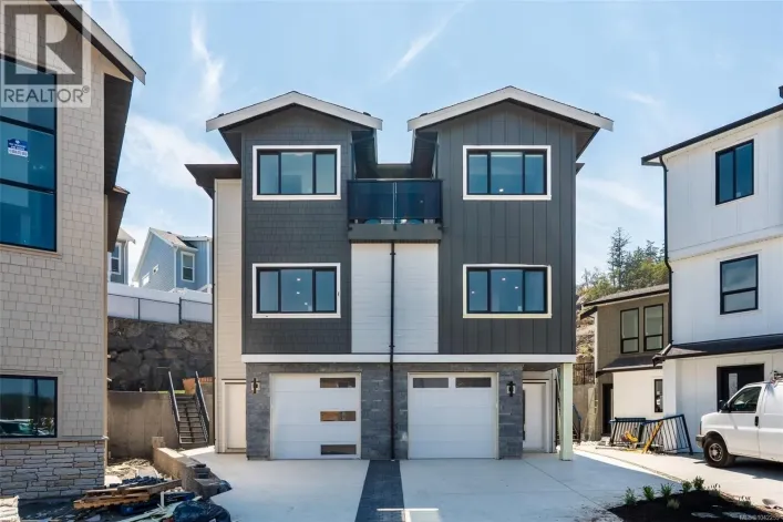 833 Blackbird Pl, Langford