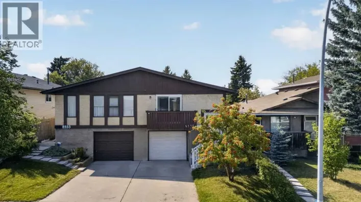 8335 Centre Street NW, Calgary
