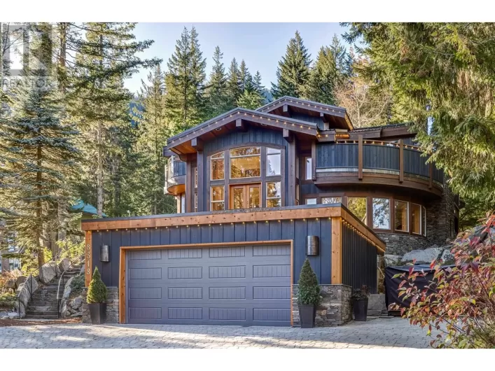 8348 MOUNTAIN VIEW DRIVE, Whistler