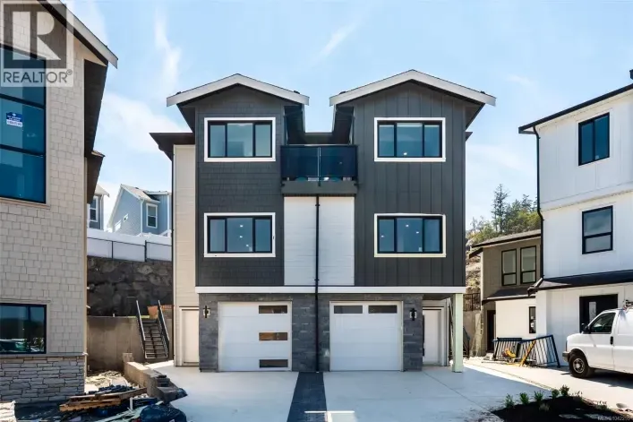 835 Blackbird Pl, Langford