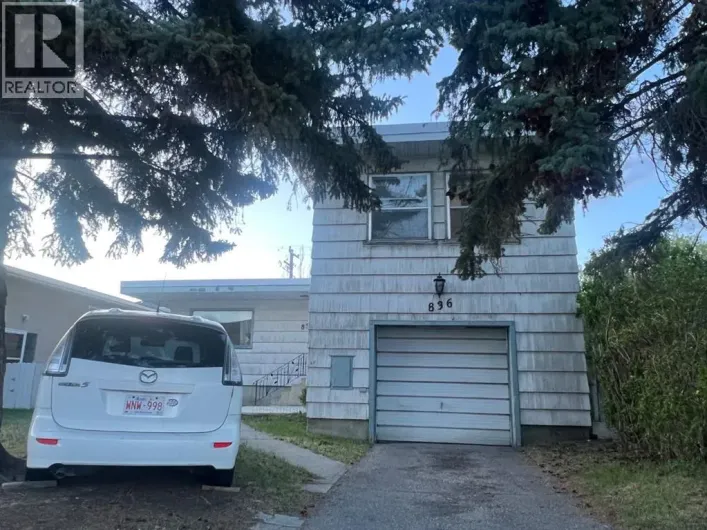 836 69 Avenue SW, Calgary