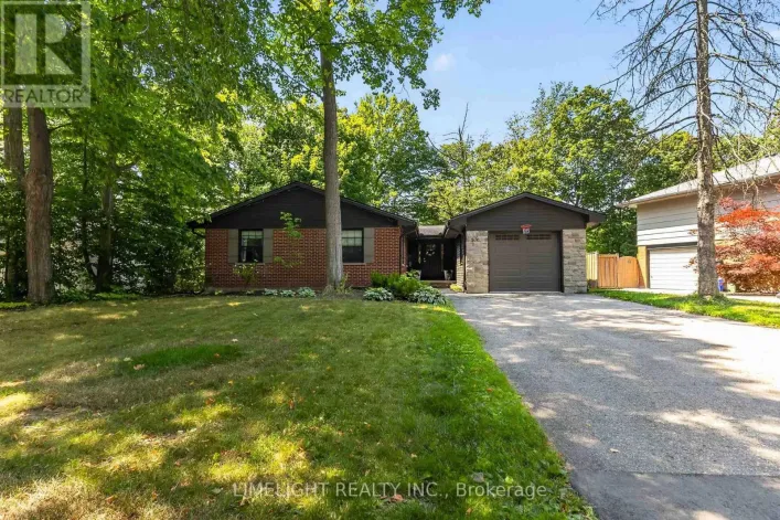 836 MANCHESTER ROAD, London North