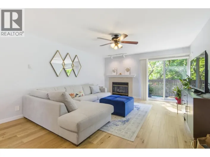 836 ROCHE POINT DRIVE, North Vancouver