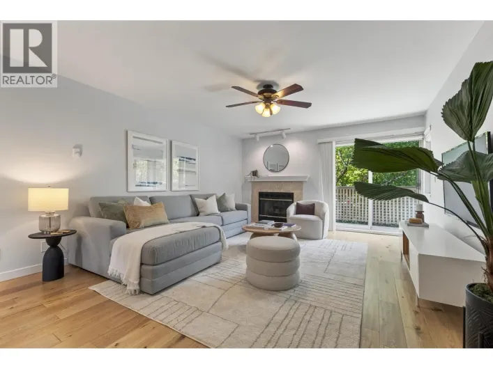 836 ROCHE POINT DRIVE, North Vancouver