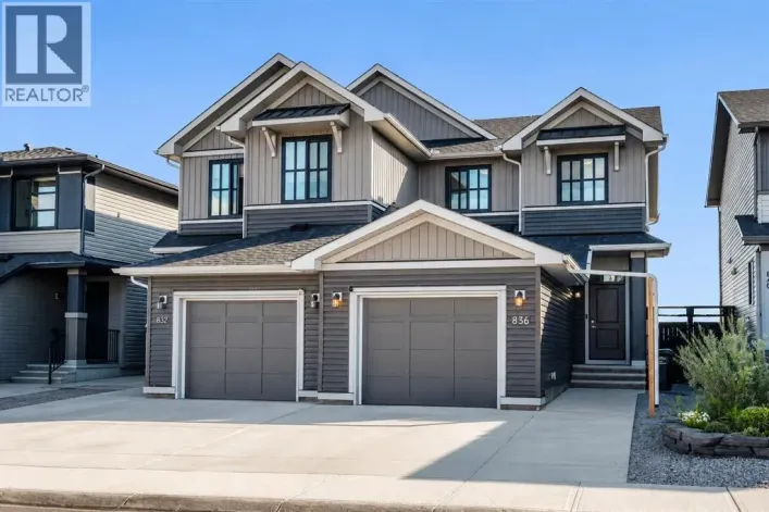 836 Seton Circle SE, Calgary