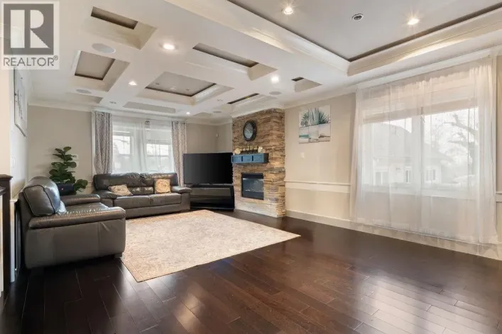 8363 VICTORIA DRIVE, Vancouver