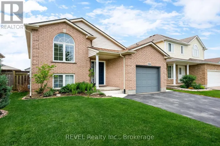 8368 RACEY AVENUE, Niagara Falls