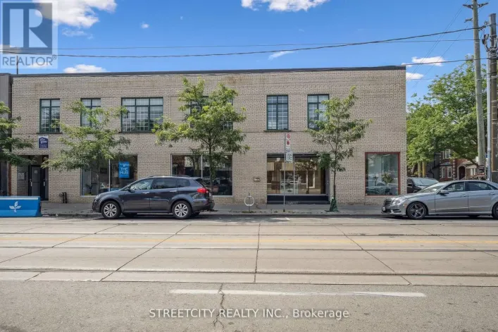 837 DUNDAS STREET W, Toronto