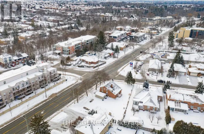 8372 ISLINGTON AVENUE, Vaughan