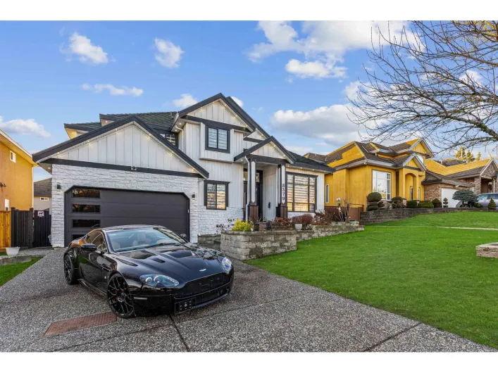 8379 152A STREET, Surrey
