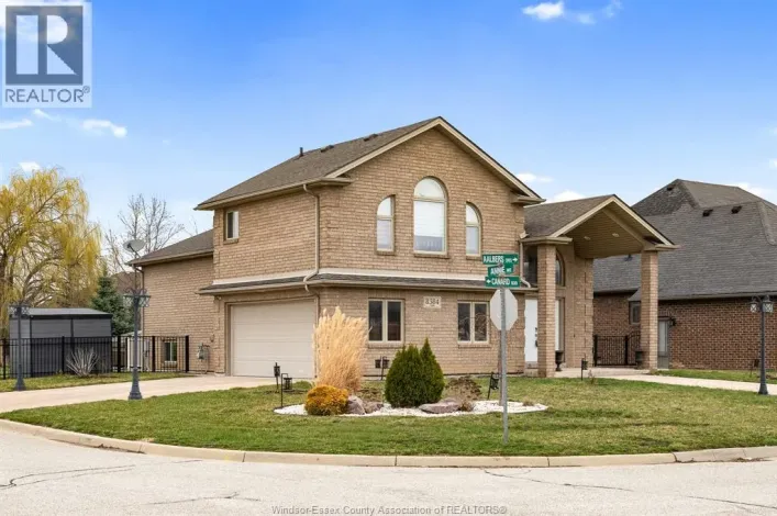 8384 Annie, Amherstburg