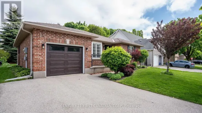 839 GUILDWOOD BOULEVARD, London North