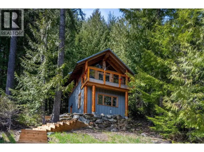 8396 MOUNTAIN VIEW DRIVE, Whistler