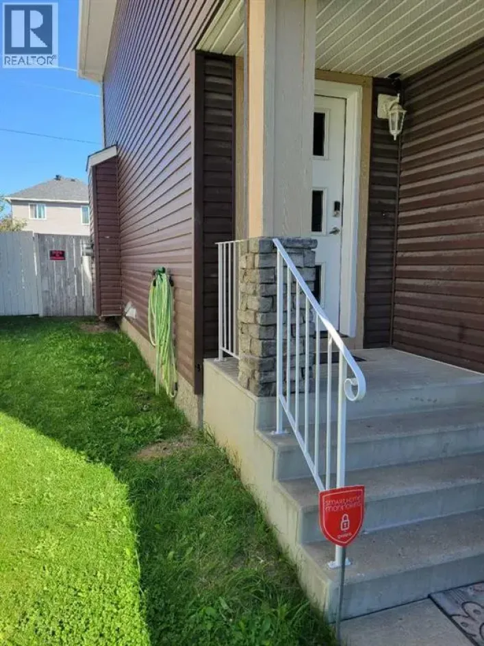 8397 Saddleridge Drive NE, Calgary