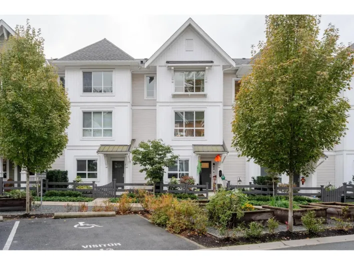 84 8335 NELSON STREET, Mission