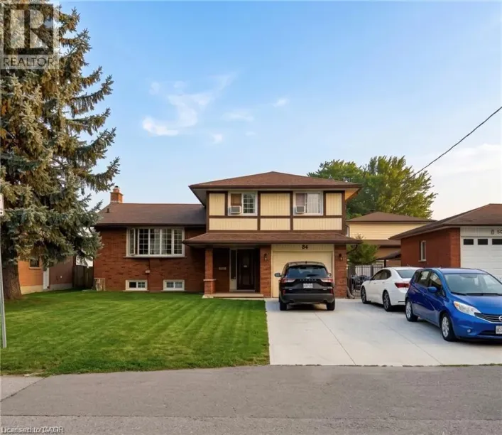 84 AMHERST Drive, Kitchener