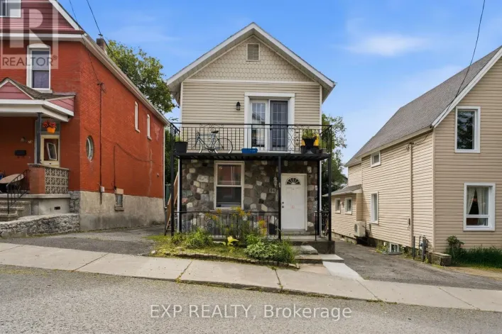 84 ANDERSON STREET, Ottawa