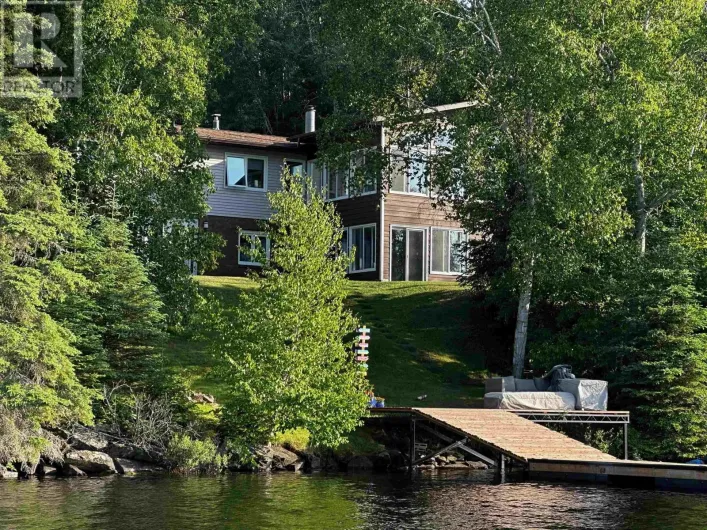 84 B War Eagle RD, Kenora