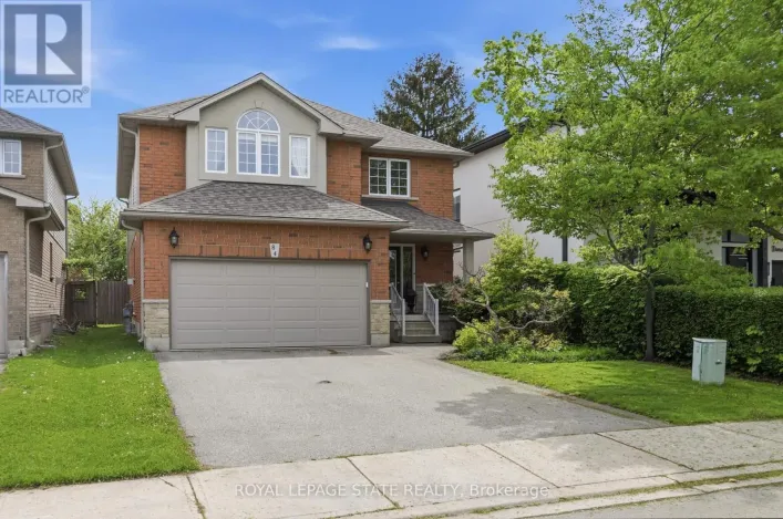 84 DUNCAIRN CRESCENT, Hamilton