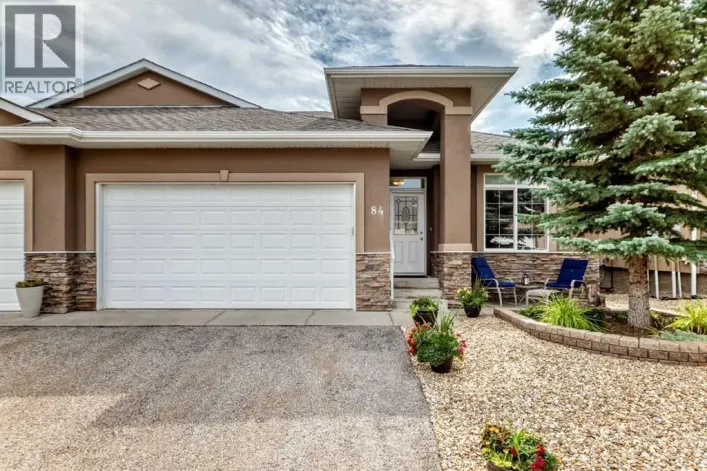 84 River Heights View, Cochrane