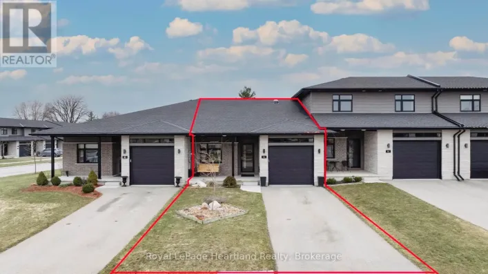 84 ROWE AVENUE, South Huron