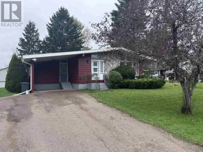 84 SUNSET Drive, Wellington