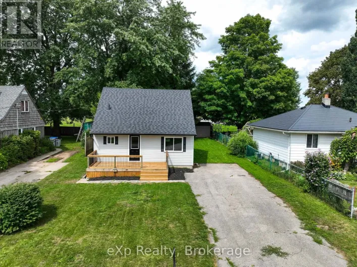 84 VICTORIA BOULEVARD, Huron East