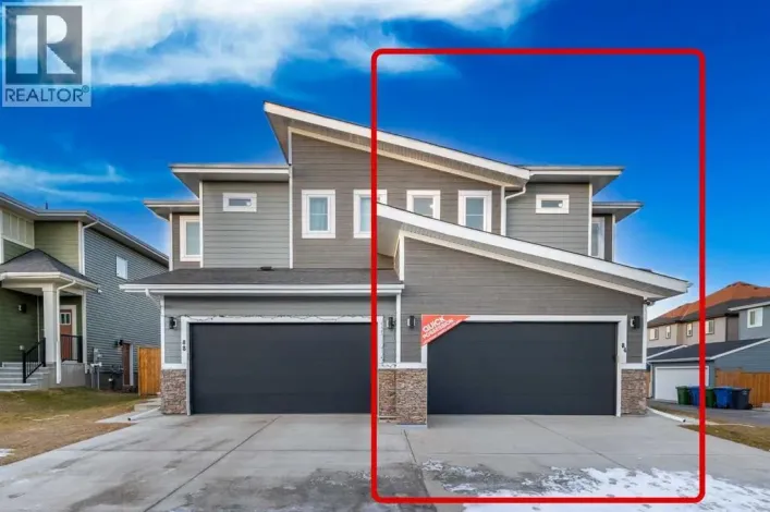 84 Waterford Manor, Chestermere