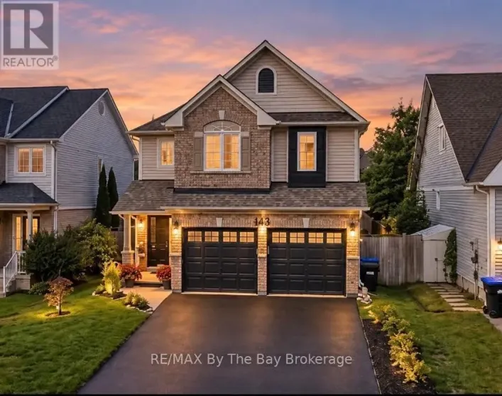 84 WESLEY AVENUE, Wasaga Beach