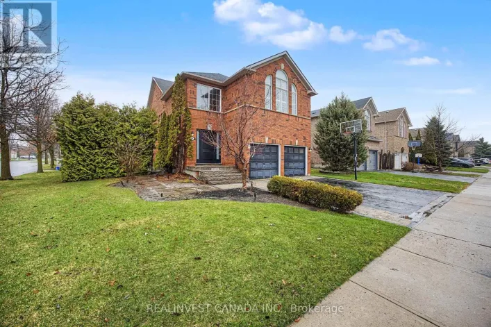 84 WORTHINGTON AVENUE, Richmond Hill