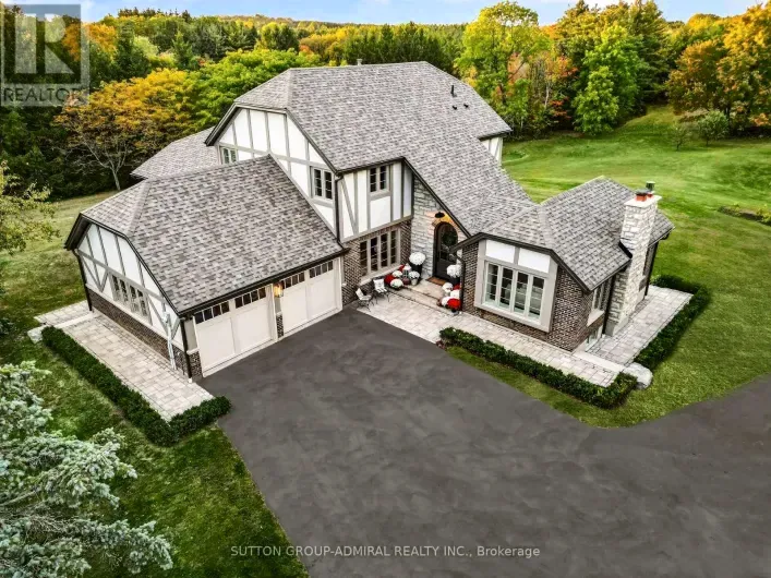 8400 19TH SIDEROAD, King
