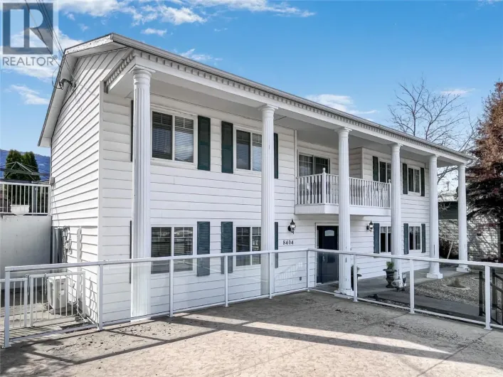 8404 Gala Crescent, Osoyoos