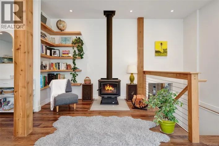 841 Burrill Rd, Galiano Island