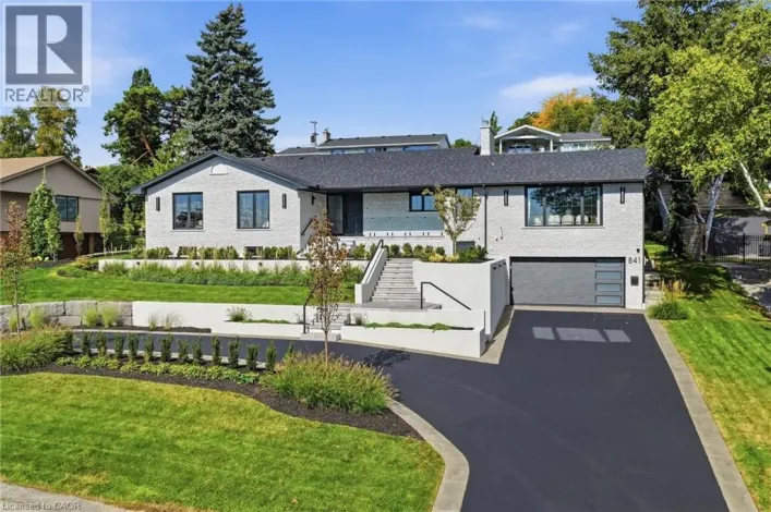 House for sale: 841 DANFORTH Place, Burlington