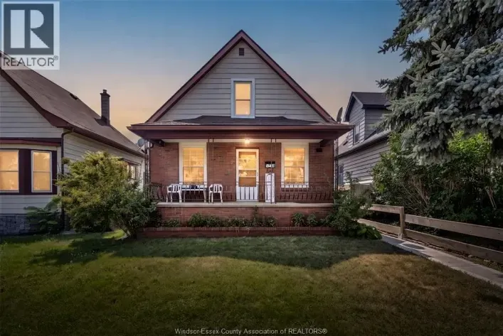 841 PIERRE AVENUE, Windsor