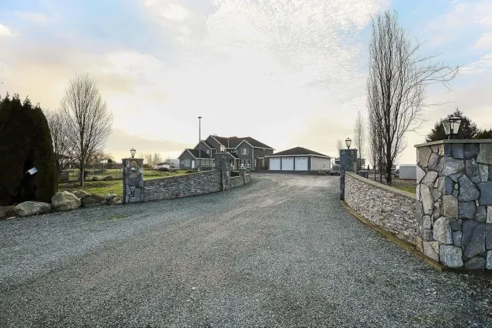 8415 184 STREET, Surrey