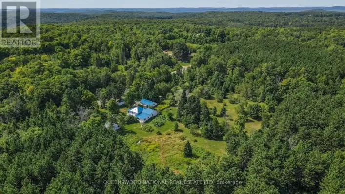 842 CENTREVIEW ROAD, Hastings Highlands