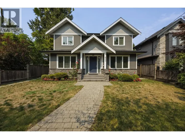 842 W 20TH STREET, North Vancouver