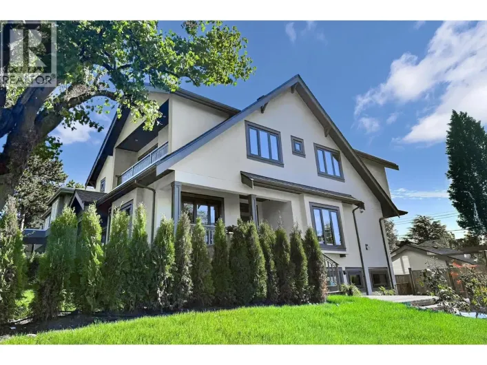 8420 WILTSHIRE STREET, Vancouver