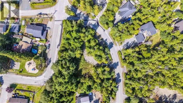 844 Rainforest Dr, Ucluelet