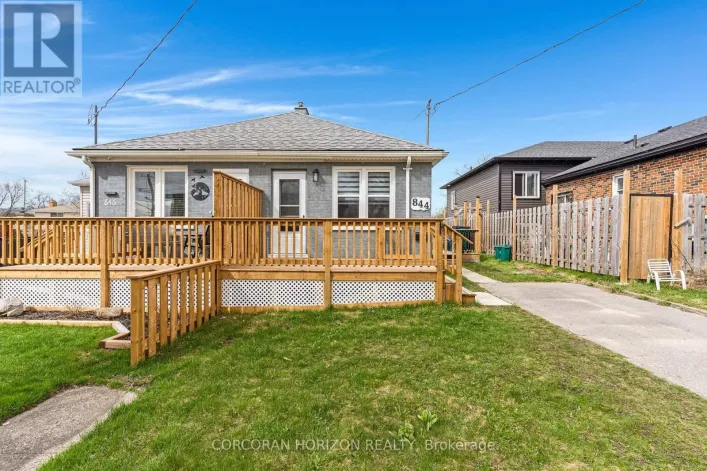 844 STIRLING AVENUE S, Kitchener