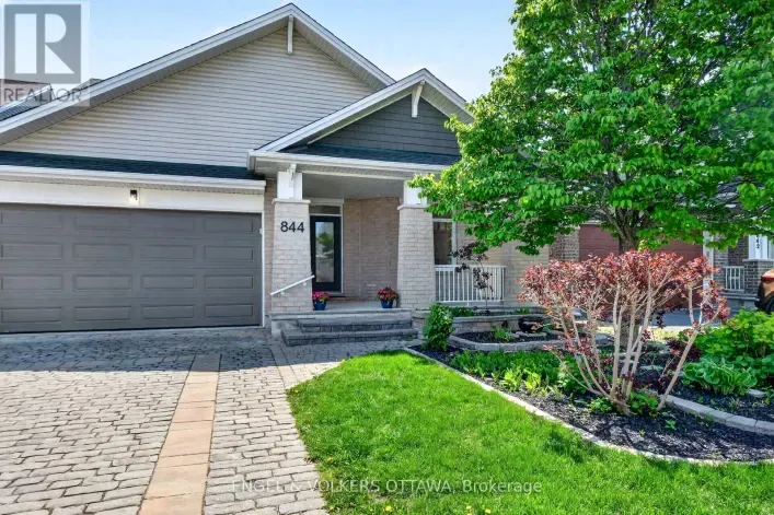 House for sale: 844 SWALLOWTAIL CRESCENT, Ottawa