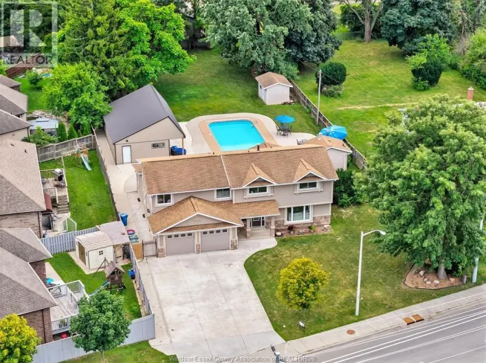 845 CABANA ROAD East, Windsor
