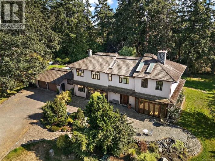 845 Downey Rd, North Saanich