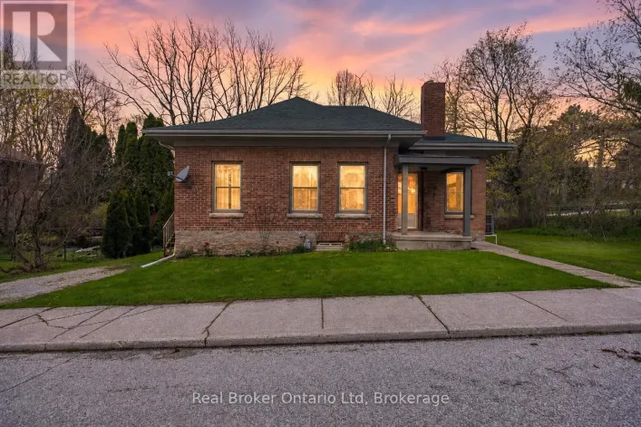 846 7TH AVENUE E, Owen Sound
