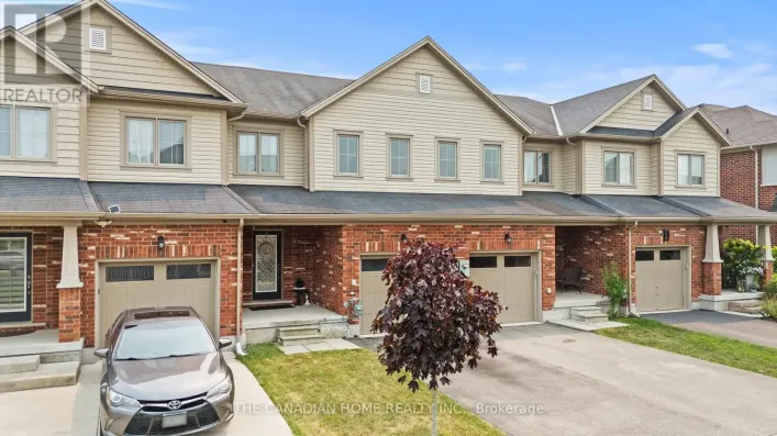 Row / Townhouse for sale: 8470 HICKORY LANE N, Niagara Falls