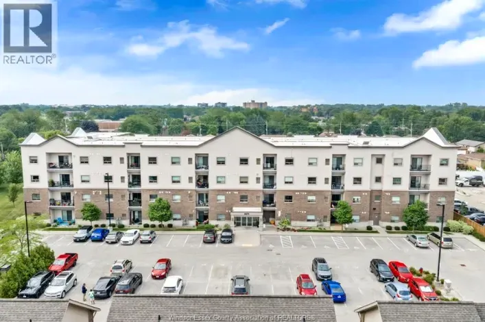 8475 WYANDOTTE STREET East Unit# 402, Windsor