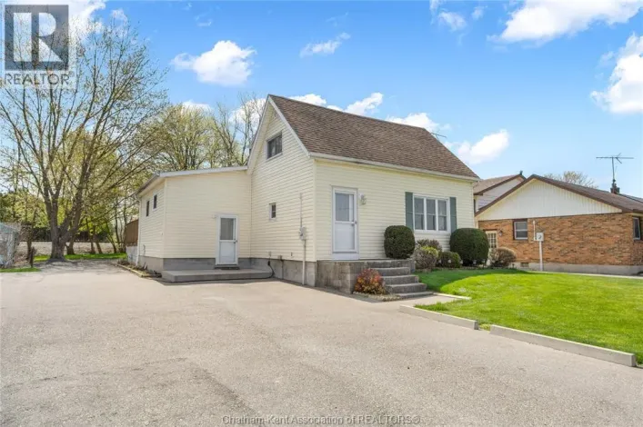 848 GRAND AVENUE East, Chatham